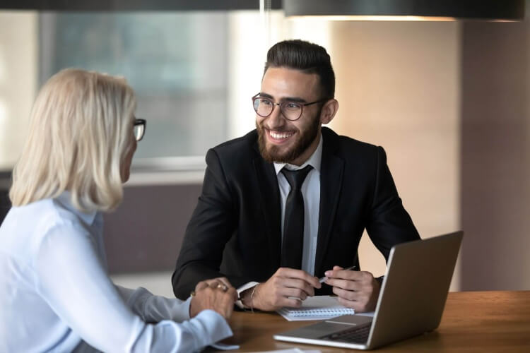 Mitarbeiter Veranstaltungsmanagement 80%-100%-copy-copy-copy